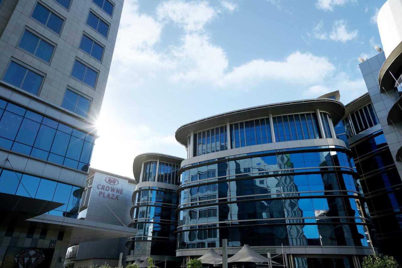 Crowne Plaza Doha - The Business Park By Ihg Hotel Bagian luar foto The Crown Hotel