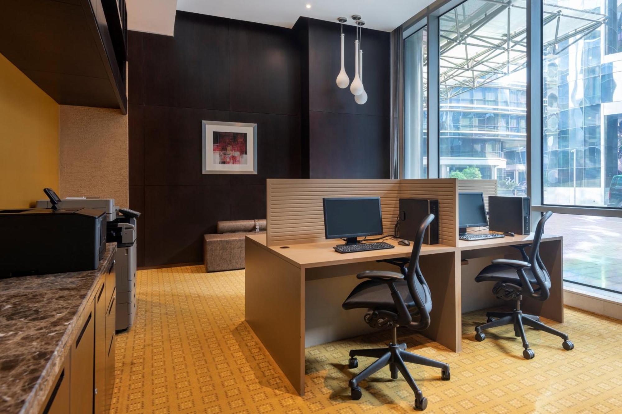Crowne Plaza Doha - The Business Park By Ihg Hotel Bagian luar foto